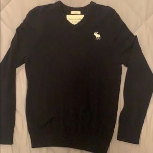 Black Abercrombie muscle sweater